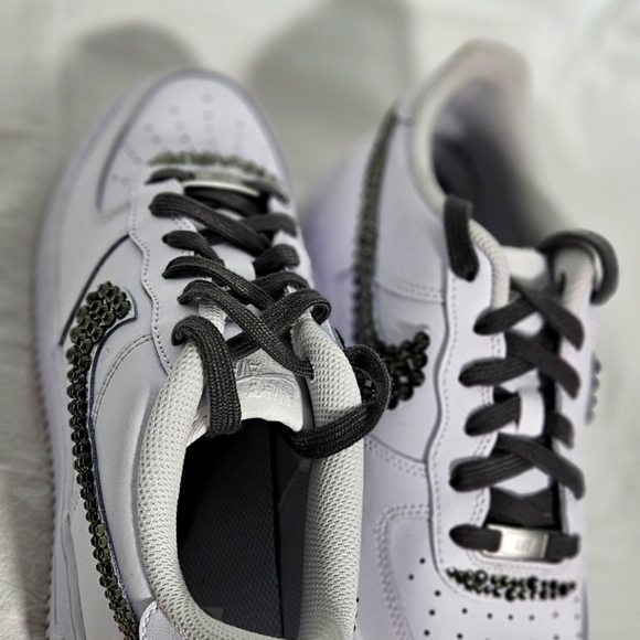 πNew Nike Air Force1 Sneaker Shoes Custom w/ Black Rhinestone Crystals π - Picture 2 of 8